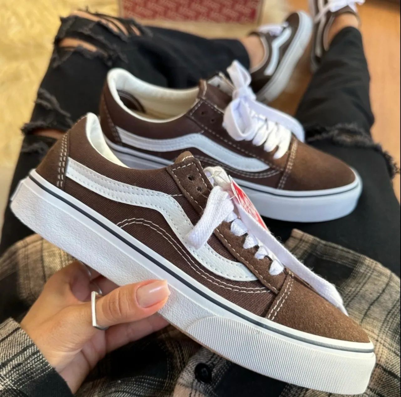 tênis vans marrom