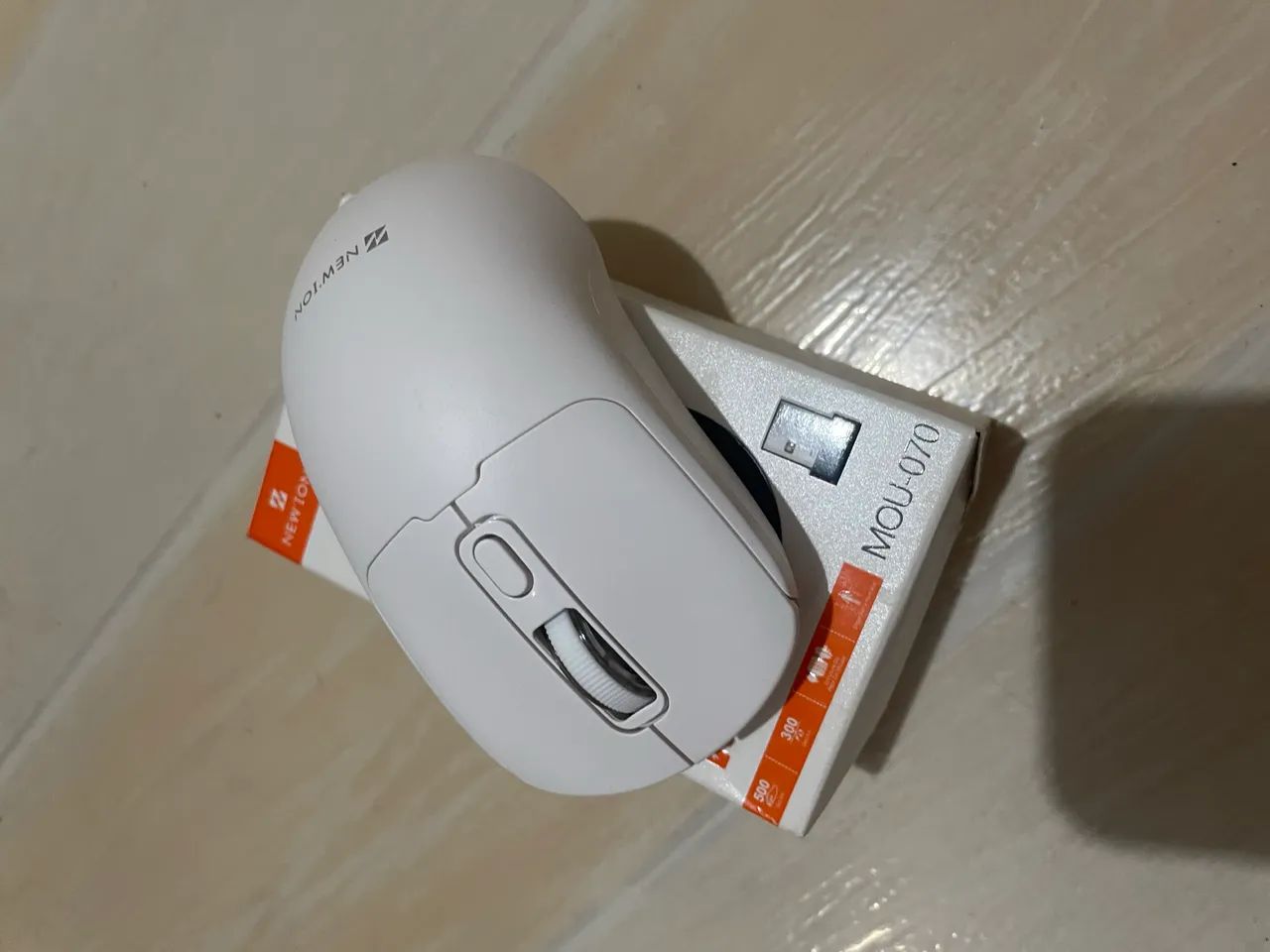 mouse branco sem fio bluetooth 