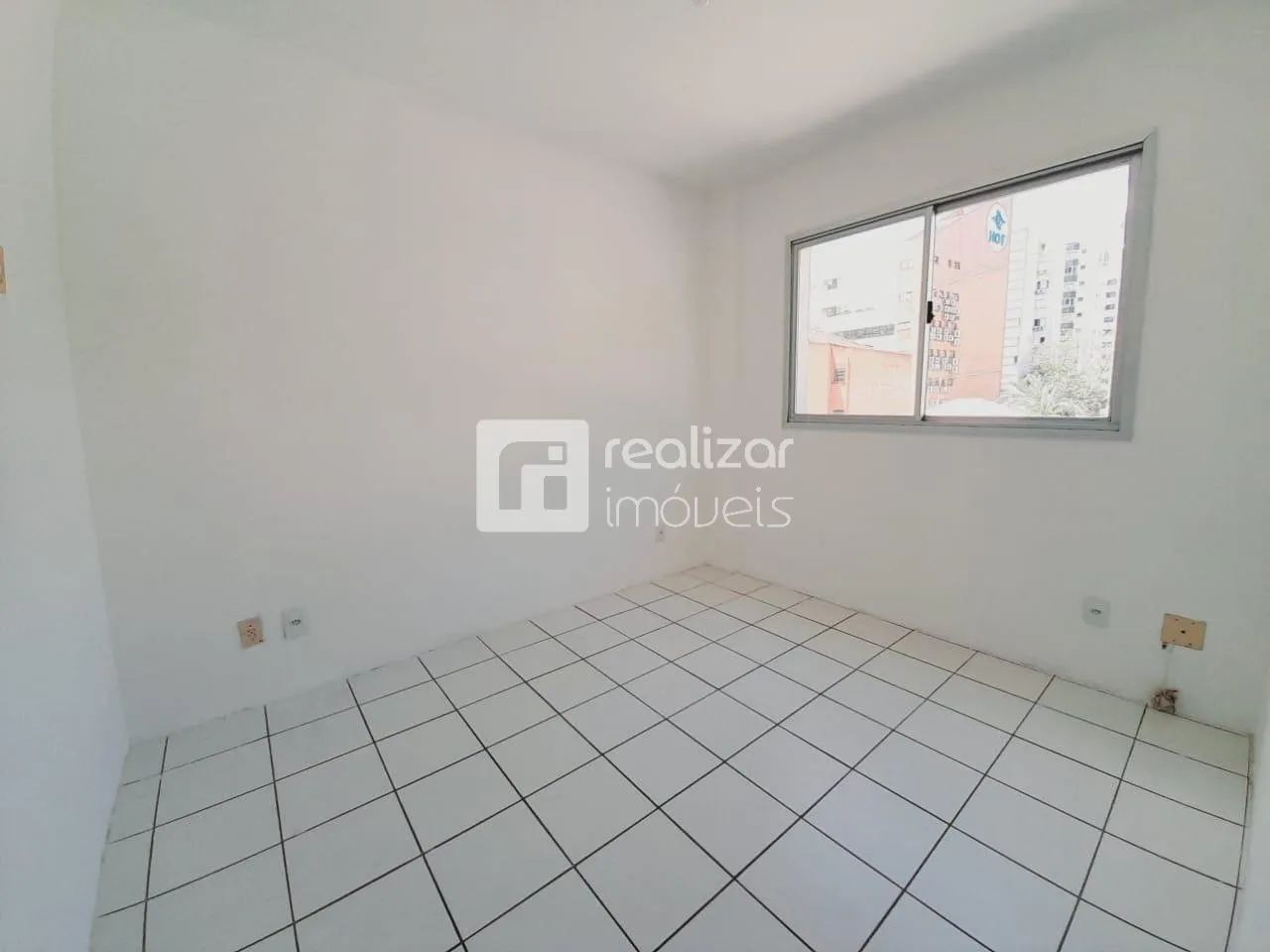 Apartamento com 2 quartos no bairro Centro - Florianópolis - Foto 2