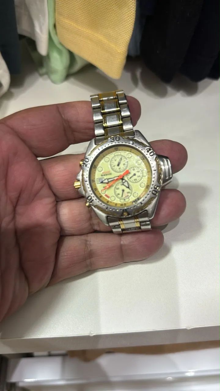 Citizen 3740 