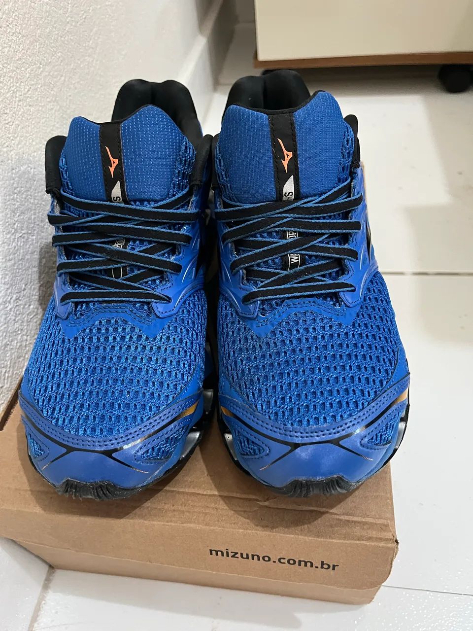 Vendo um Mizuno prophecy 11s 