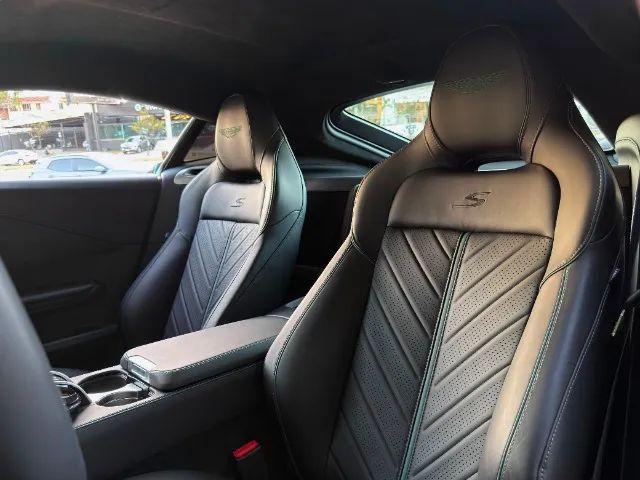Aston Martin Vantage S Coupe 4.0 V8 680cv, foto 9 de 20
