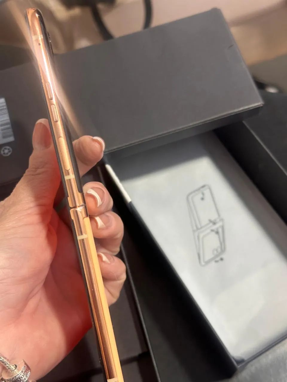 Motorola razar 40 ultra  - Foto 2