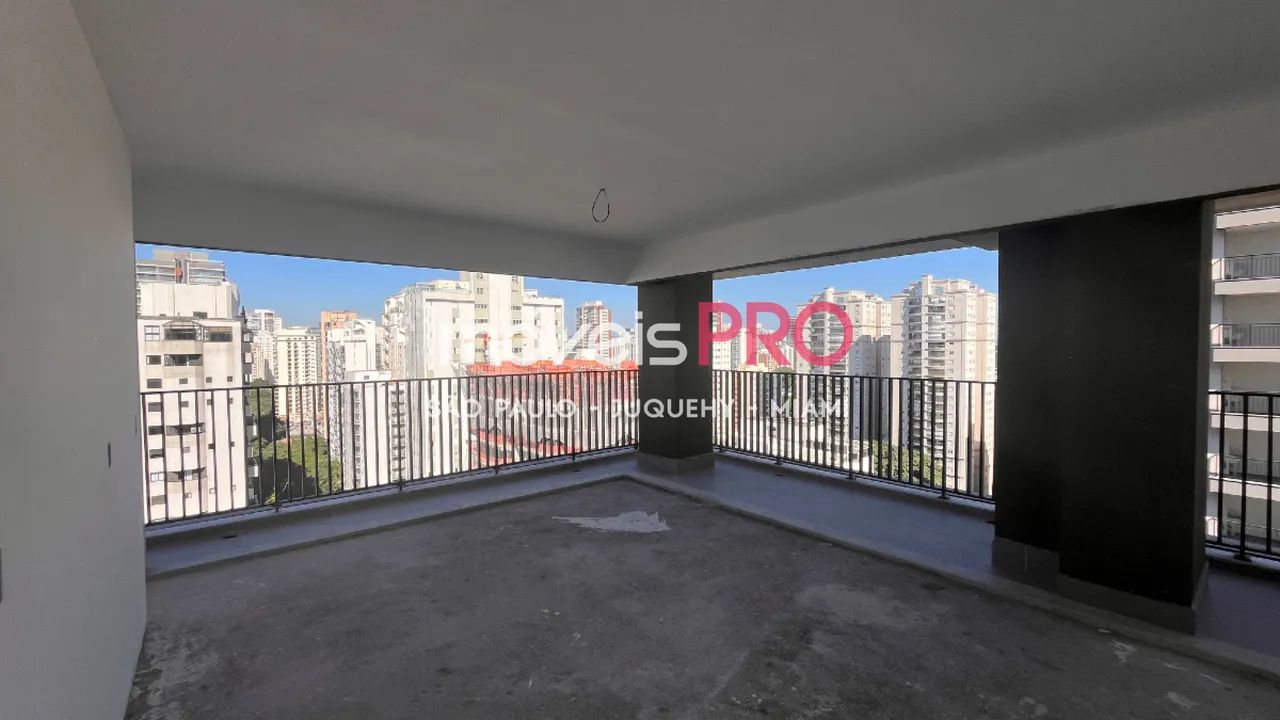 Apartamento no Campo Belo no contrapiso