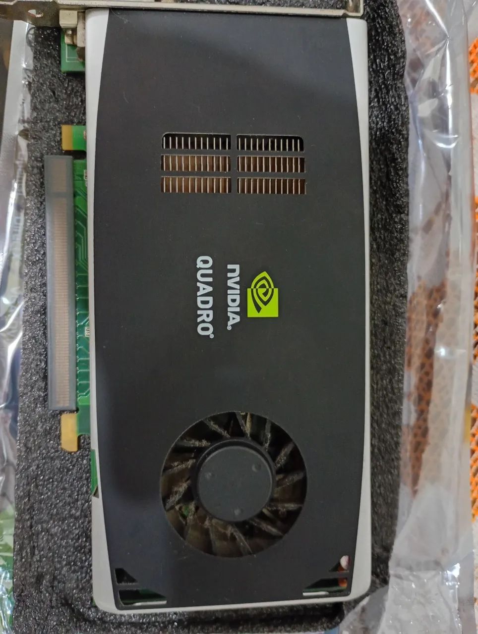Placa de vídeo NVidia quadro fx 1800