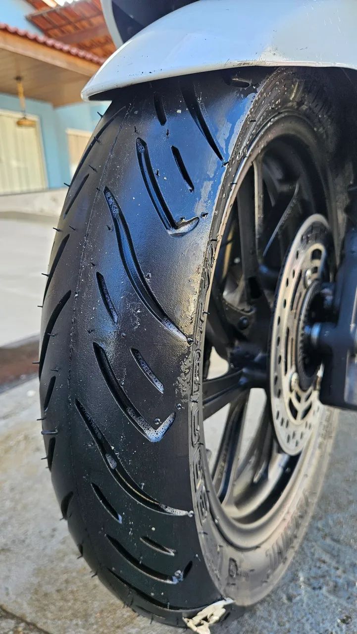 HONDA PCX 150 DELUXE 2020 - Foto 5