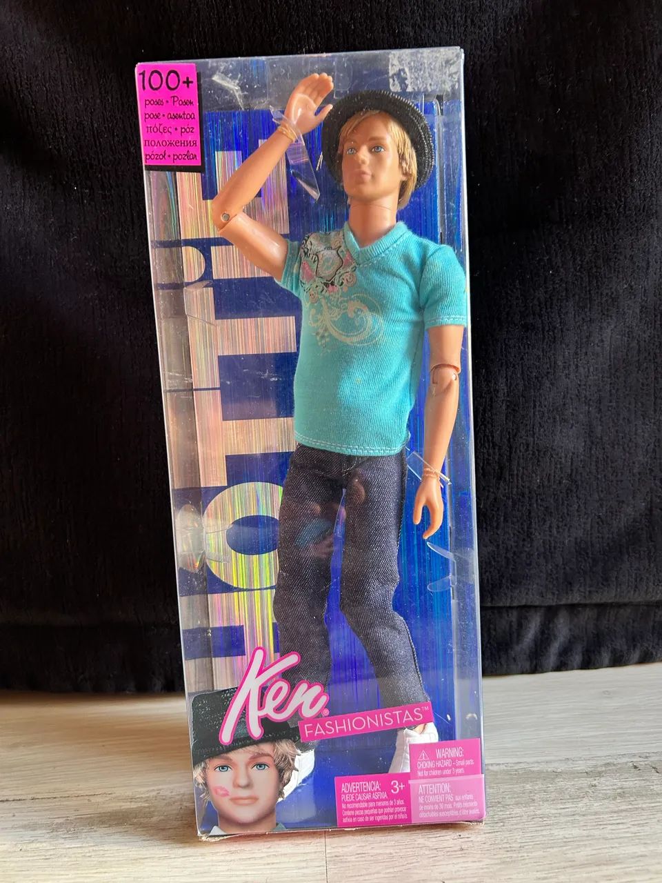 Boneco Ken Fashionistas Mattel Na Caixa