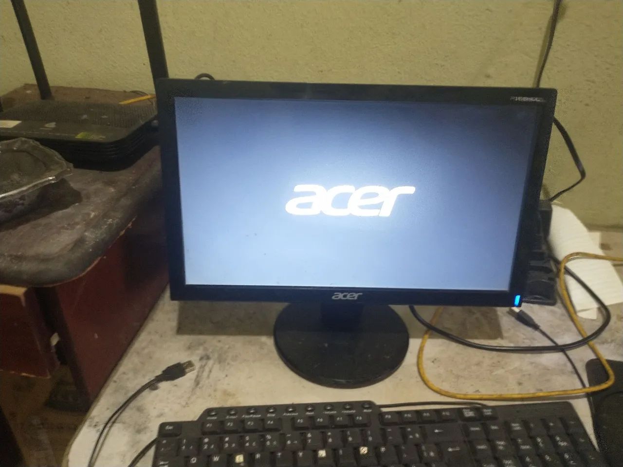 Monitor Acer 14 polegadas 