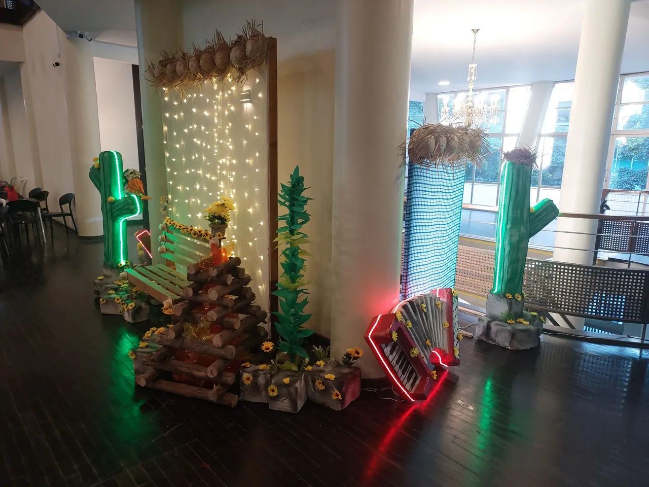 Esculturas 3D de cactos com Led - Foto 3
