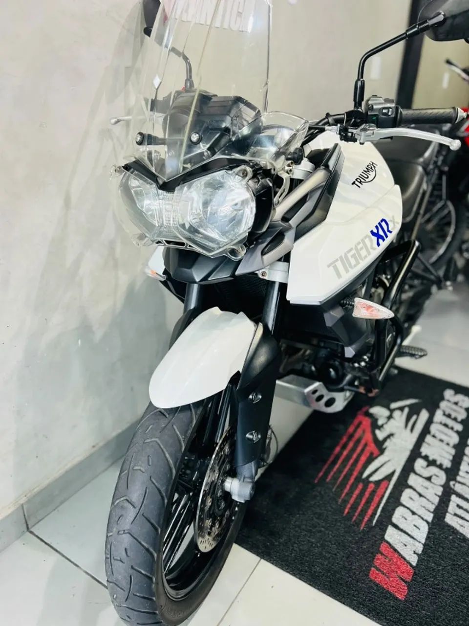 TRIUMPH TIGER 800 XR - Foto 4