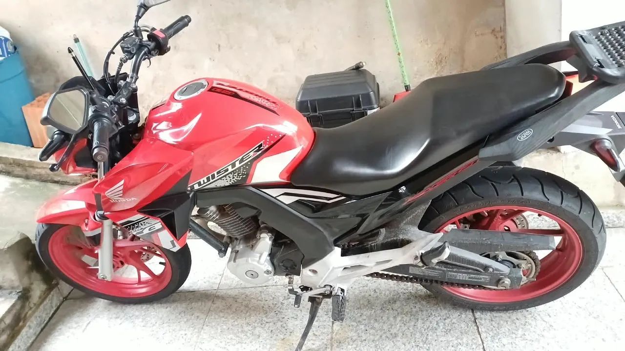 Cb 250 - Foto 4