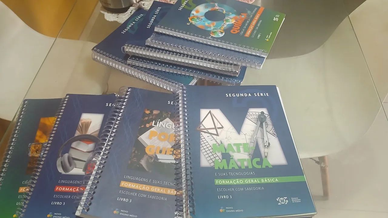 Livros  - Foto 2