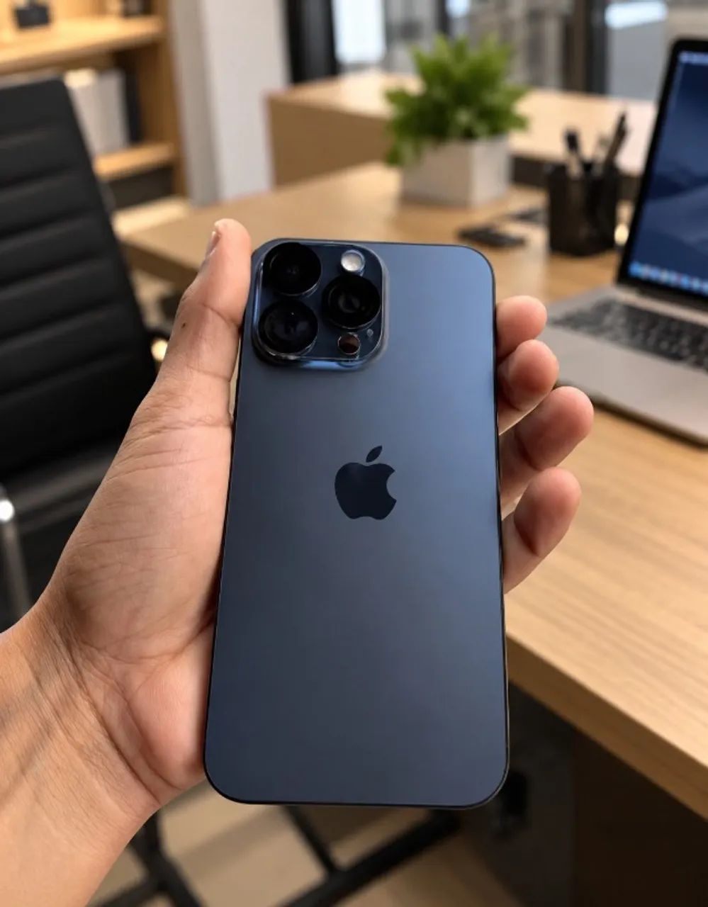 IPHONE 15 PROMAX 256GB AZUL DESBLOQUEADO - Foto 3