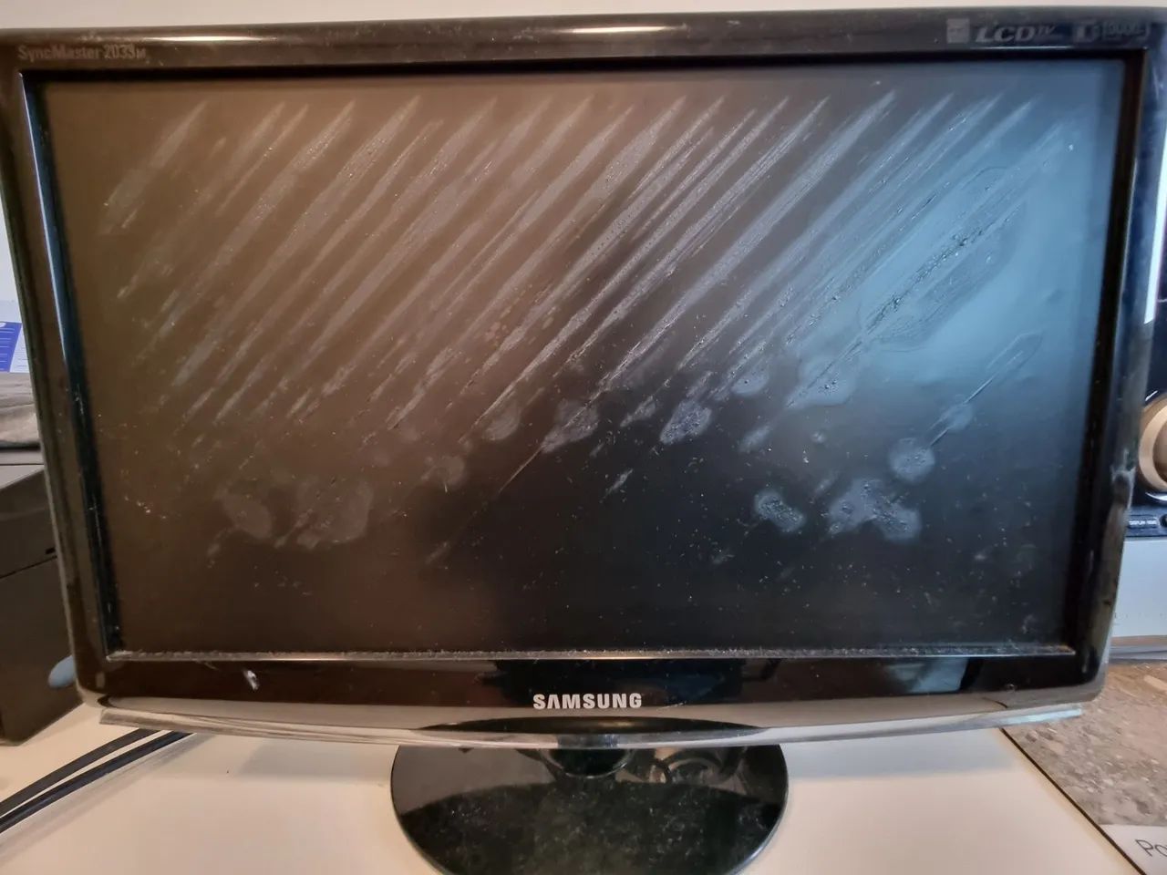 Monitor Samsung modelo 2033M