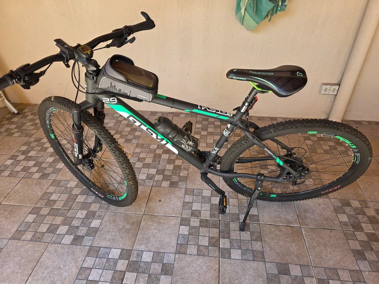 Bicicleta Gts M1 aro 29 quadro 19 - Foto 5