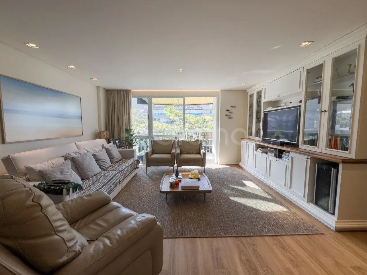 Apartamento de 130 m² com 3 quartos sendo 1 suíte na Praia Brava - Foto 4