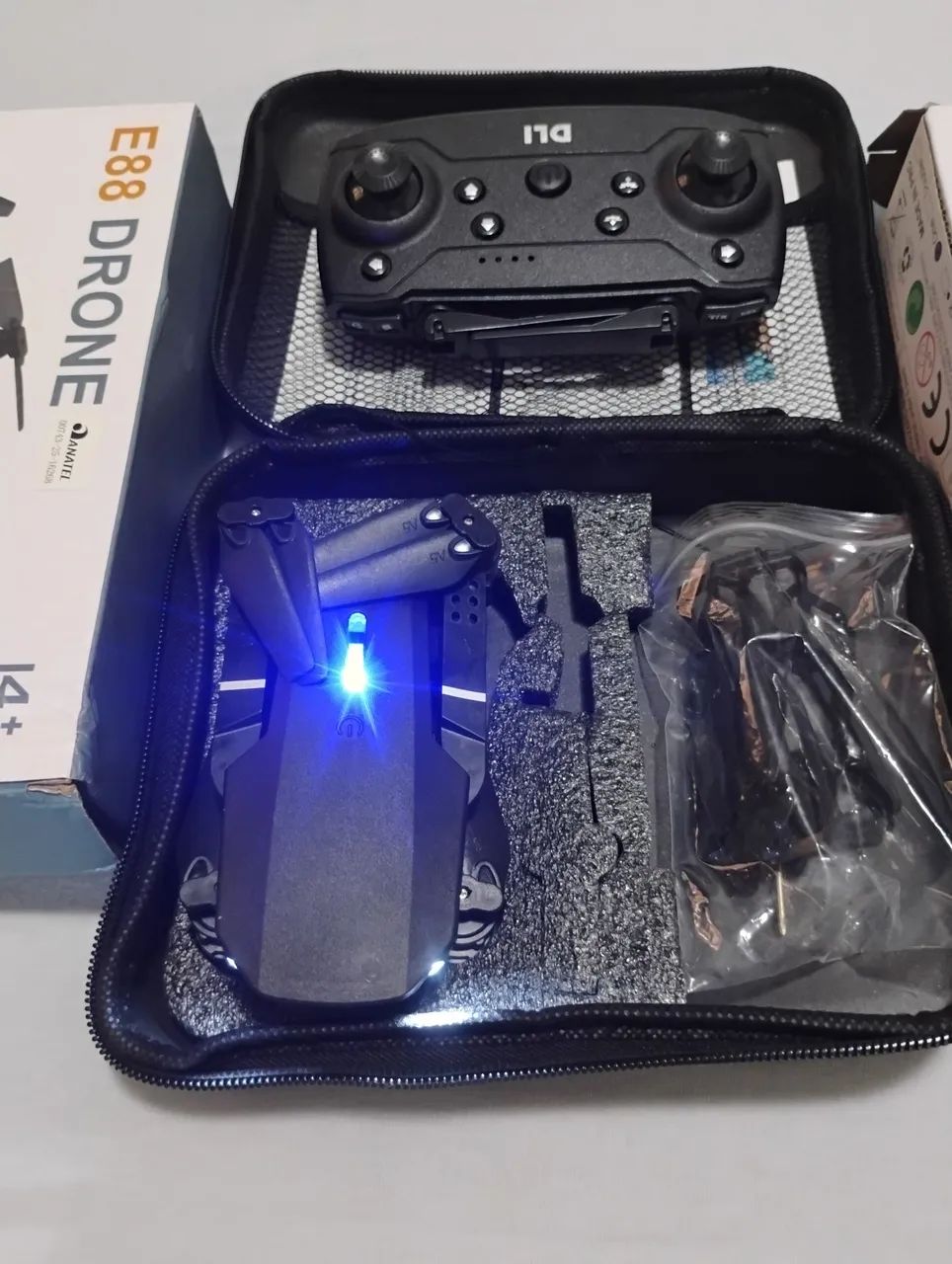 Drone E88