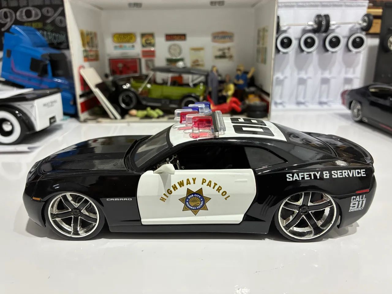 Miniatura Camaro polícia 1:24 - Foto 4