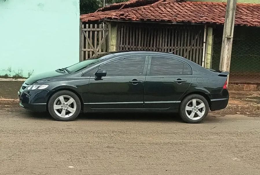 Honda Civic Civic Sedan LXS 1.8/1.8 Flex 16V Mec. 4p 2007
