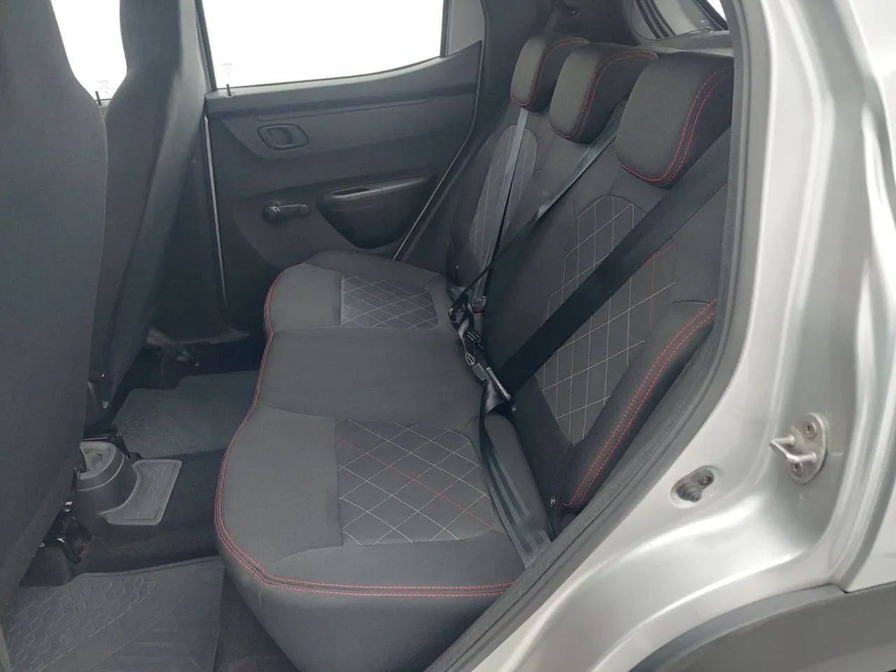 Renault Kwid 1.0 Zen, foto 17 de 18