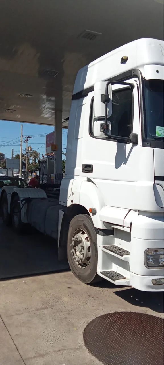 Vende se - Axor 2644 6x4 2013 - Foto 3