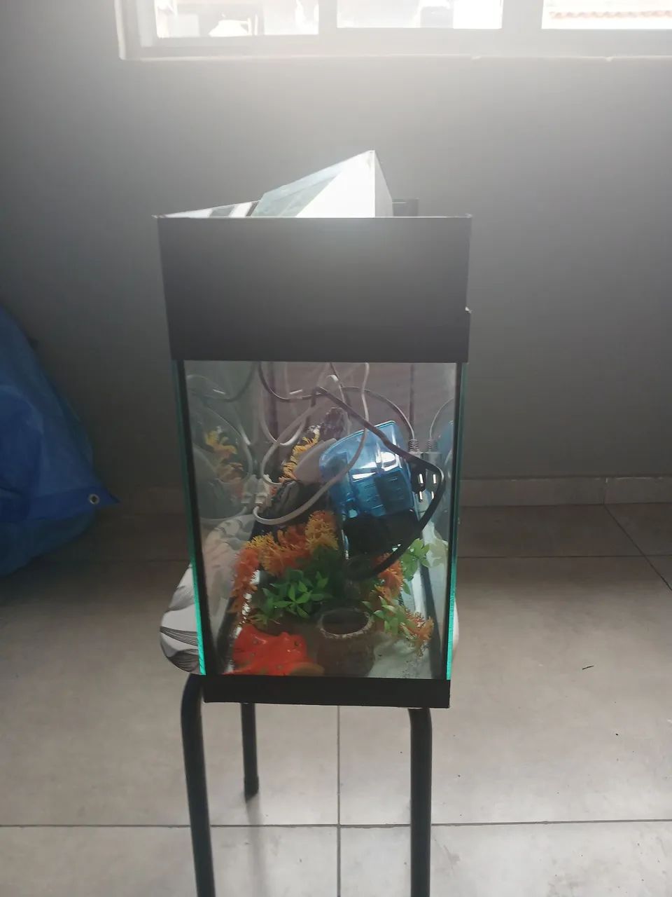Vende-se aquário semi novo - Foto 2