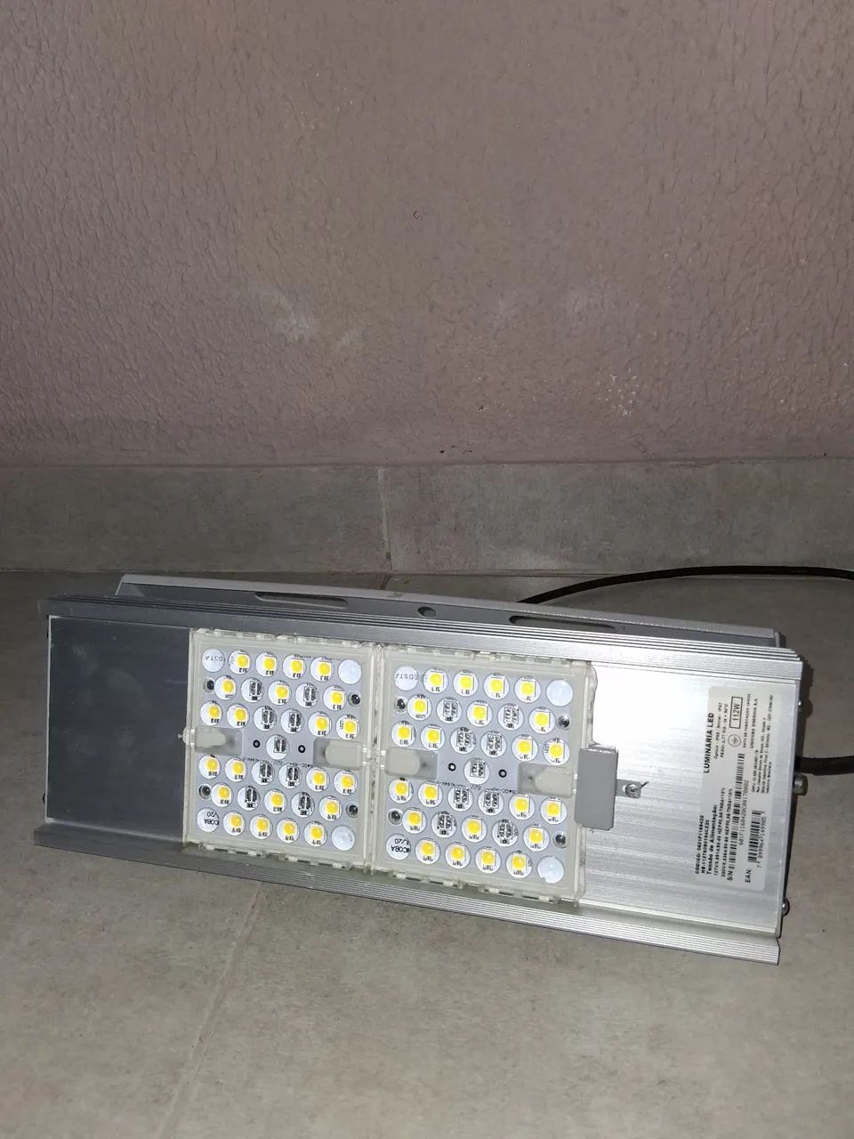 2 refletores LED OSRAM 112W 220V - Foto 5