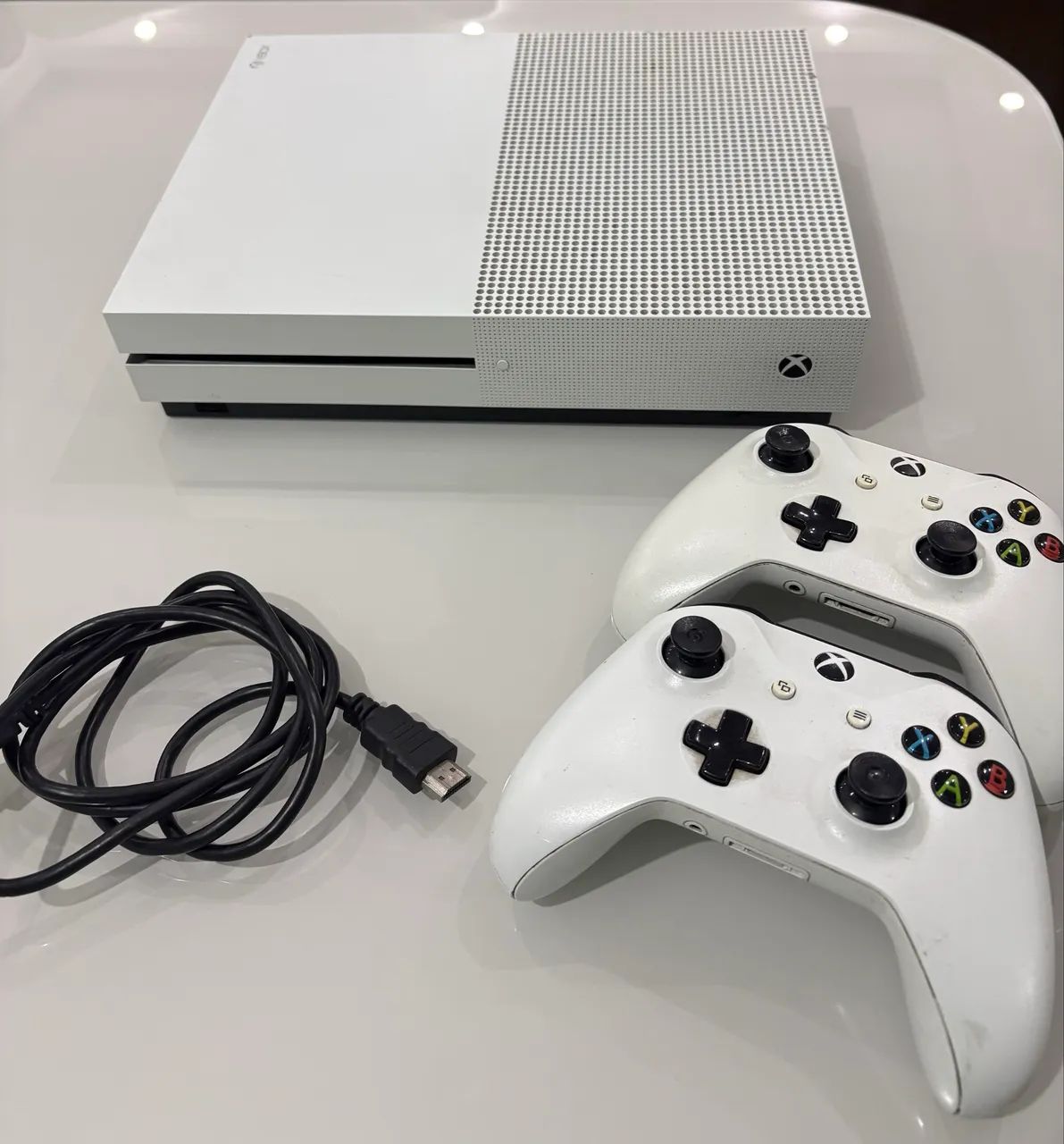 X box one s + 2 controles 