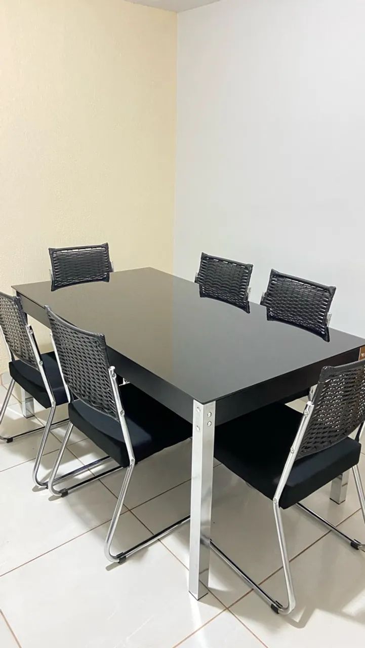 Mesa 6 cadeiras 
