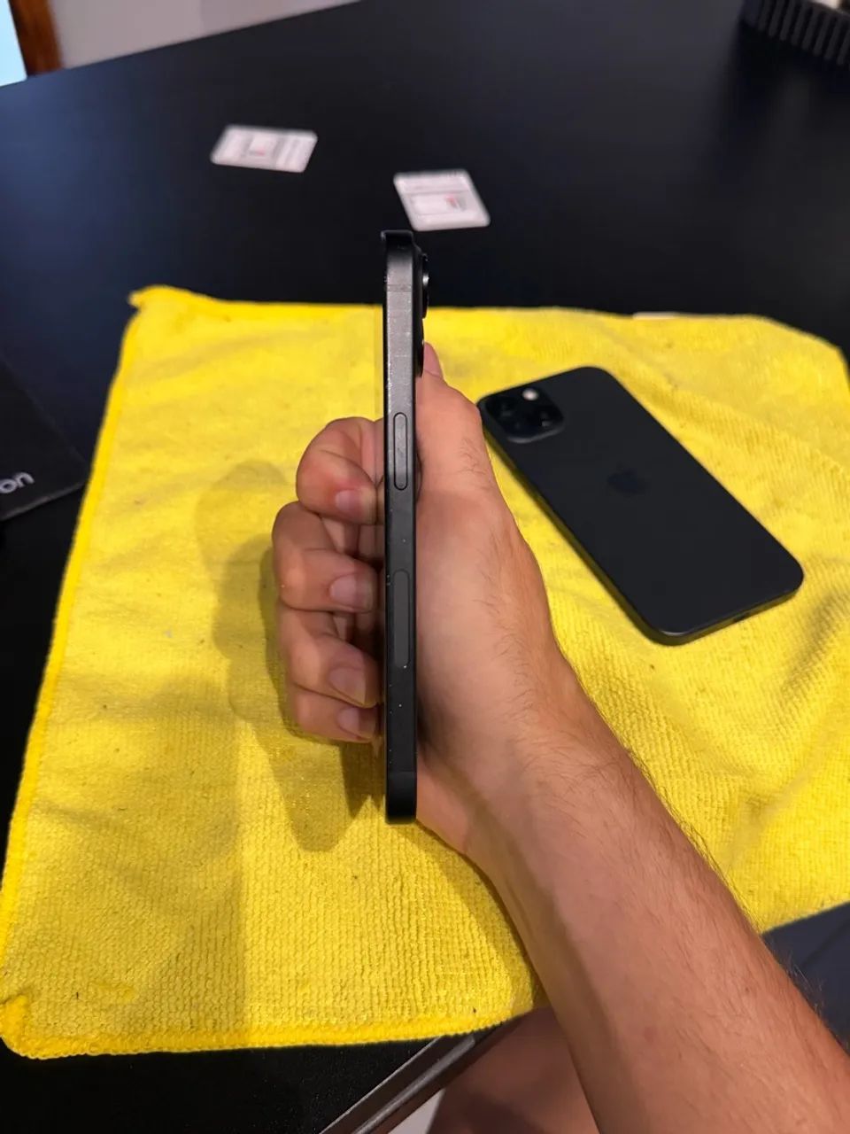iPhone 15  - Foto 3