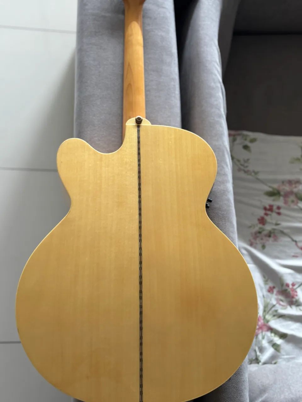 Violão Epiphone EJ-200 SCE Gold | Elétrico | Jumbo | Vintage
