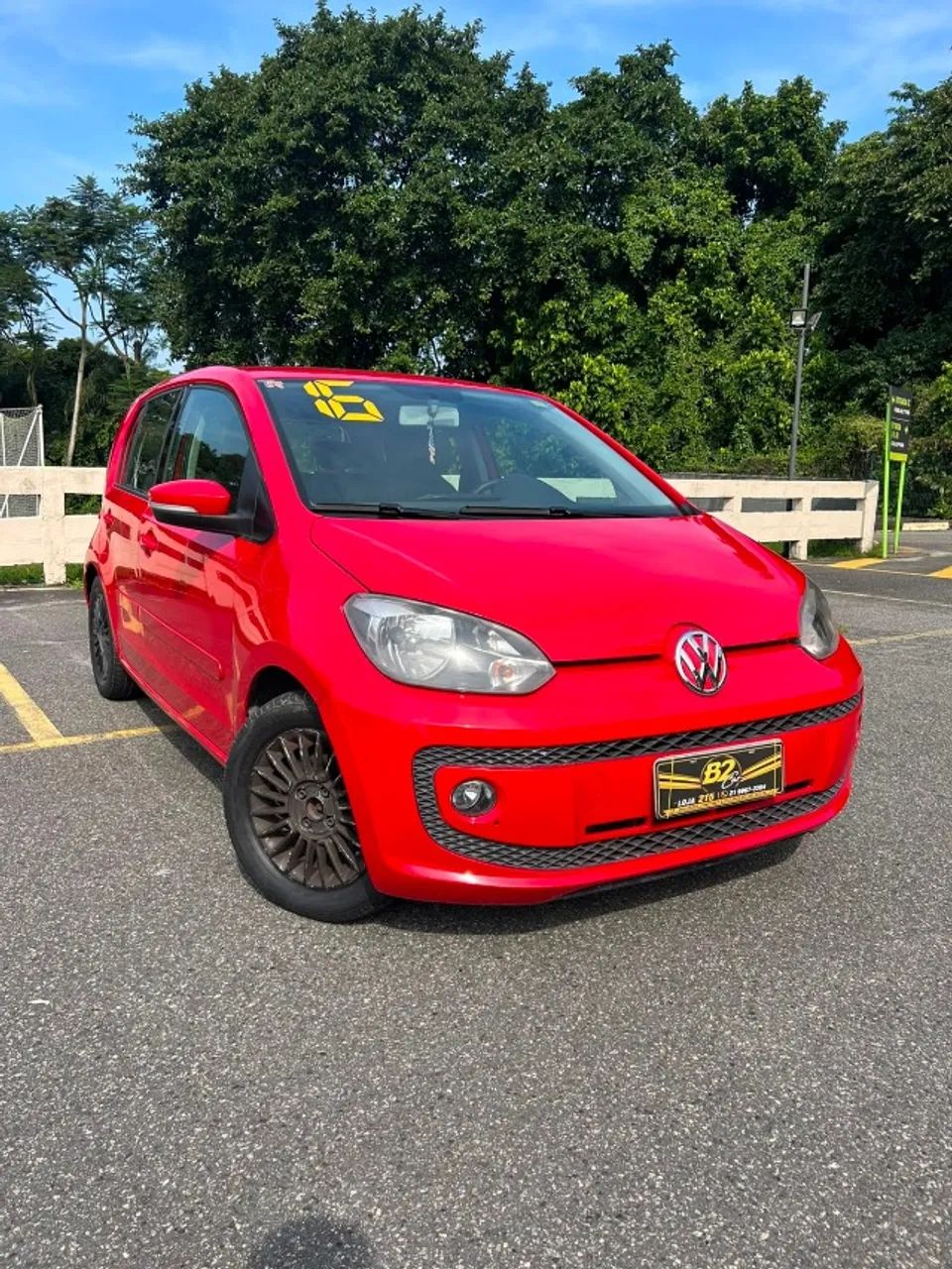Volkswagen Up! 2016