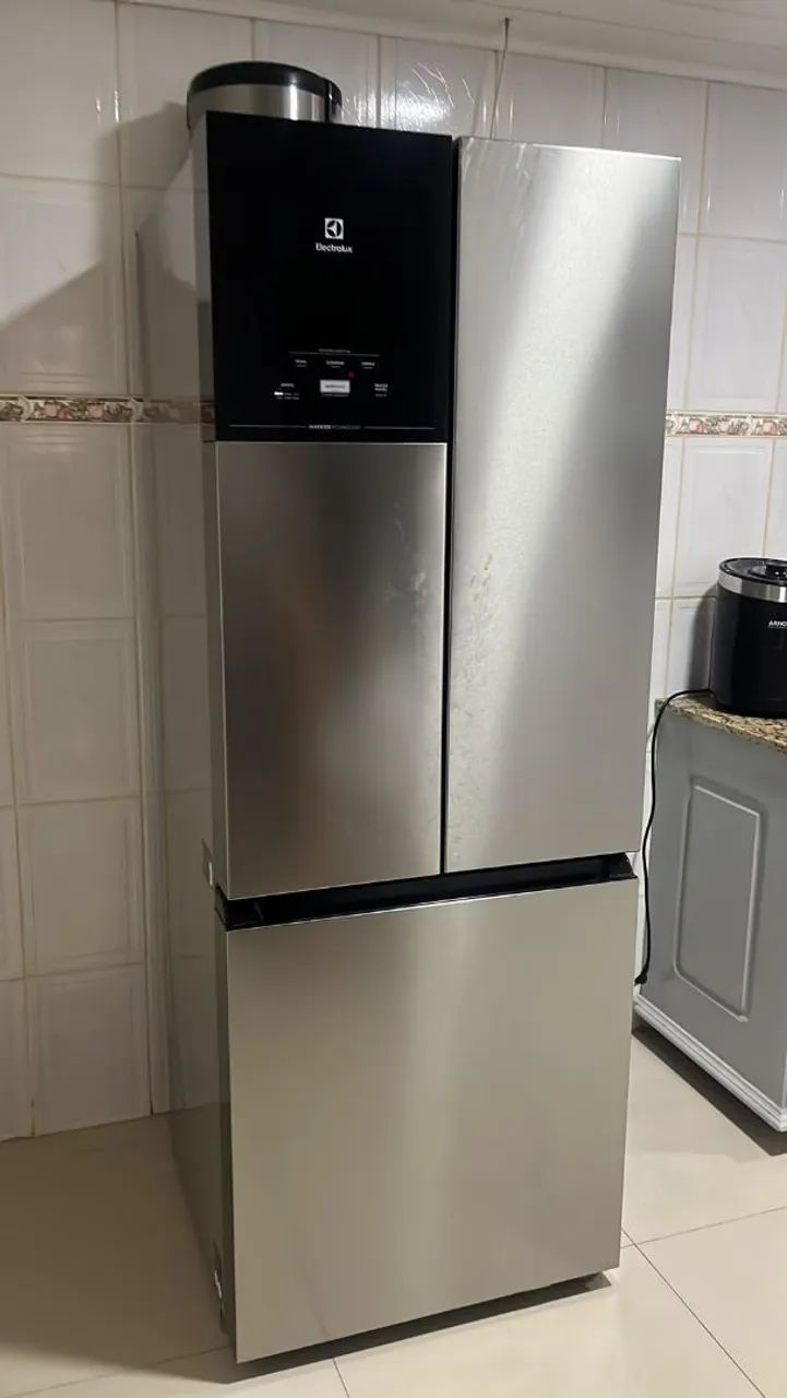vende-se geladeira Electrolux 