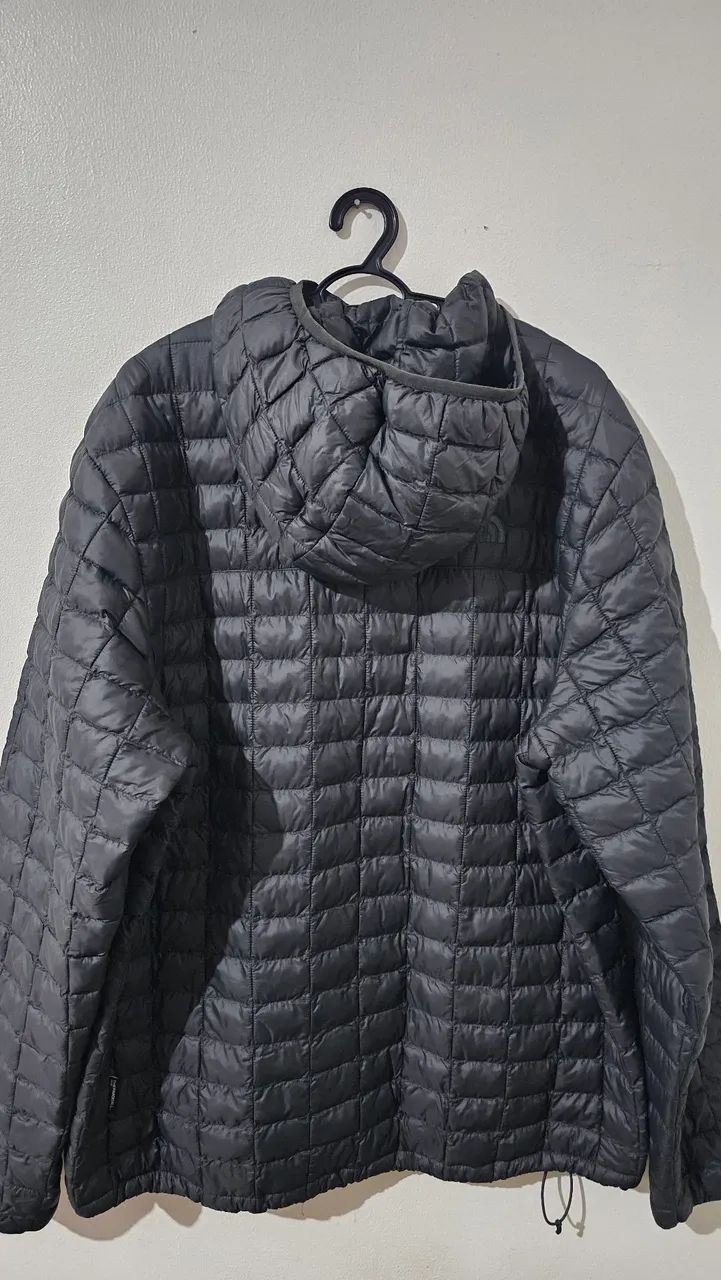 Jaqueta the north face thermoball com capuz  - Foto 3