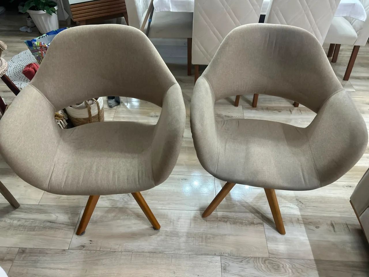 Poltronas decorativas giratórias 