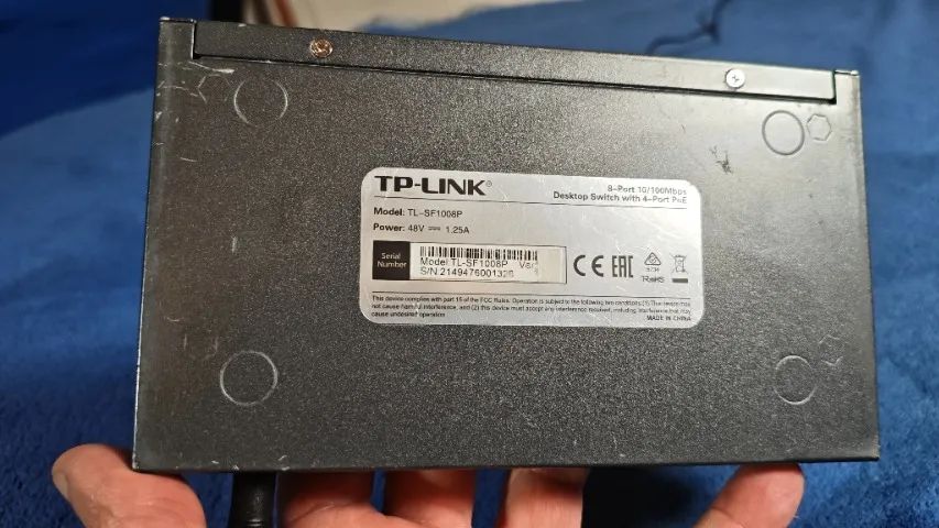 Switch Fast Ethernet TP-Link TL-SF1008P - Foto 4