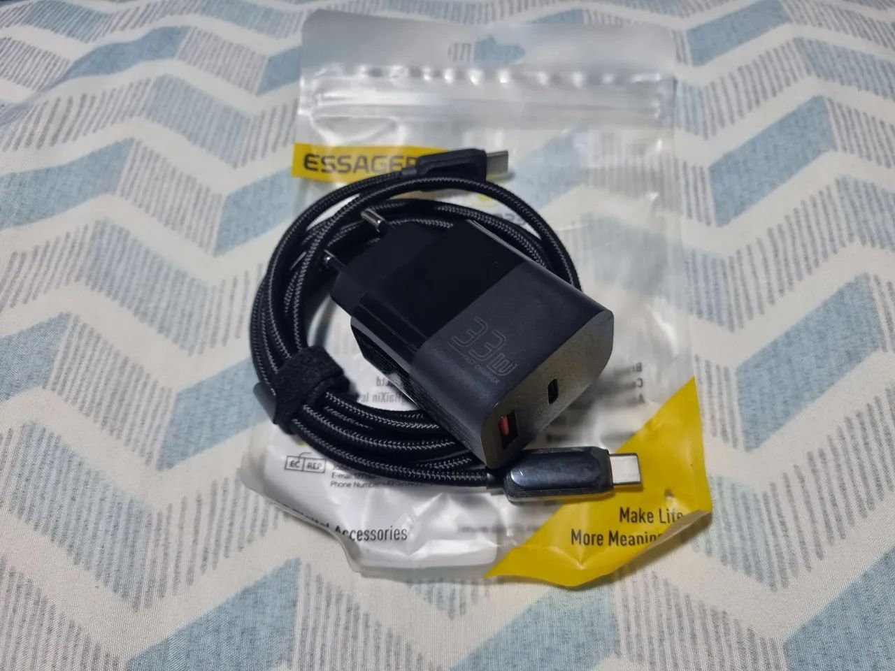 Carregador Essager 33W e Cabo USB-C de 2 metros c/ Display  - Foto 2