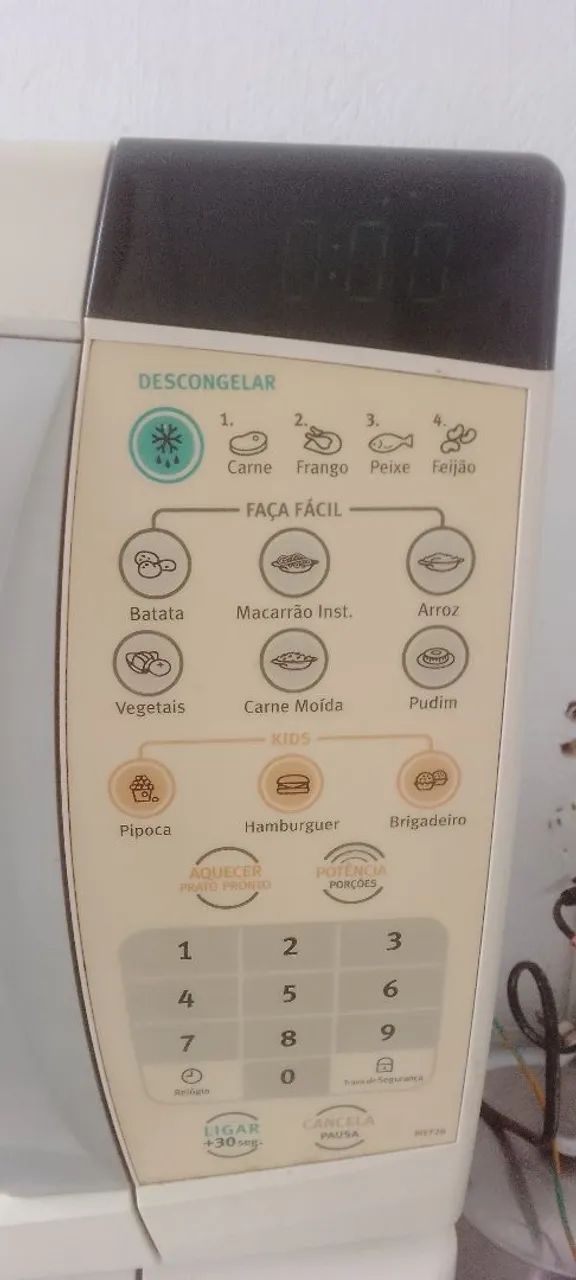 Microondas Eletrolux 23 lts - Foto 2