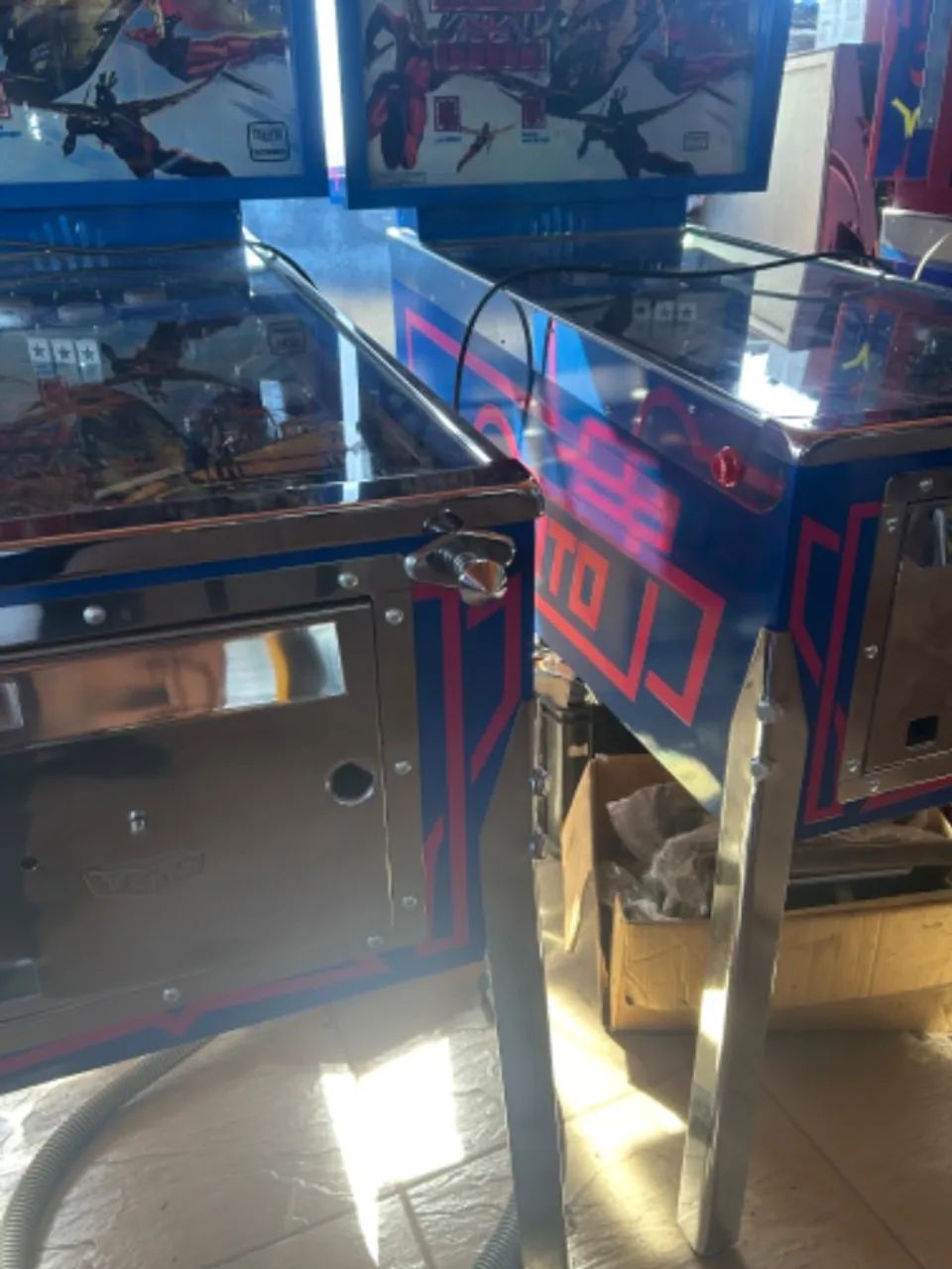 pinball hawk man - Foto 2