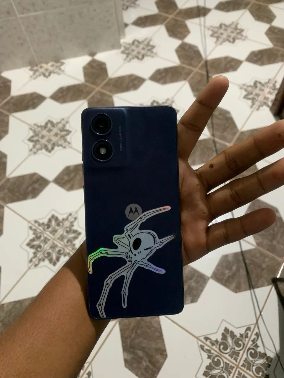 Estou vendendo esse moto g04 - Foto 3