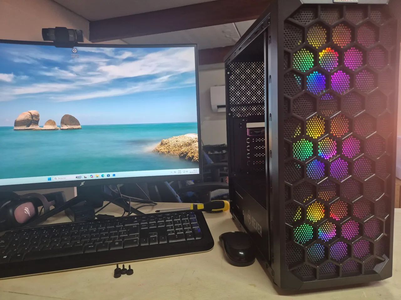 CPU Intel i5 9400F 8GB SSD240GB