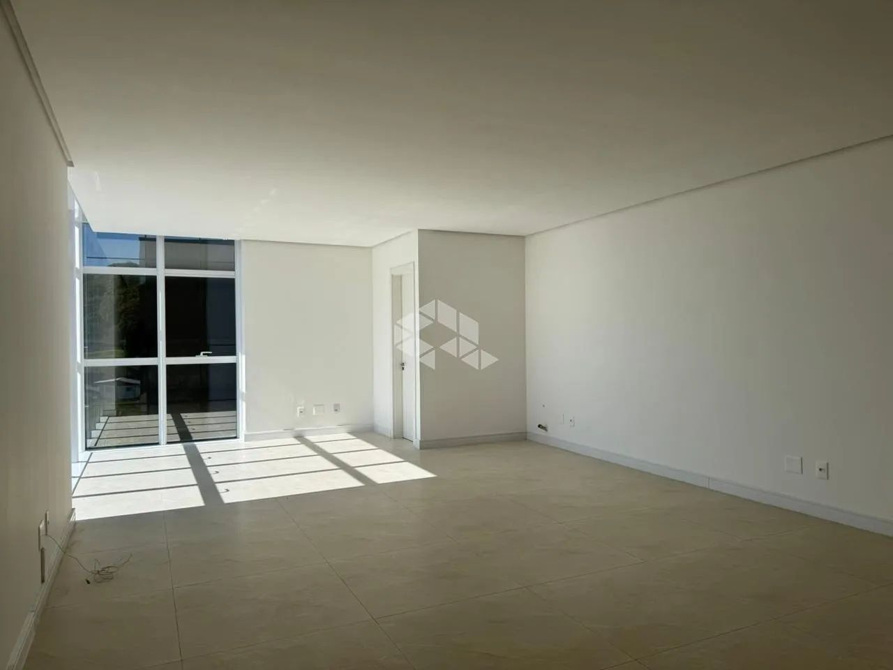 Sala comercial aérea no centro de Garibaldi - Foto 5