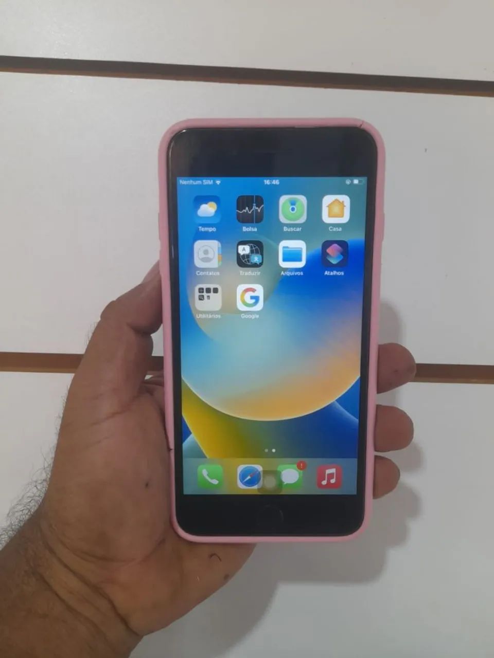 IPhone 8 Plus, 256gigas de memória, valor 500 - Foto 2