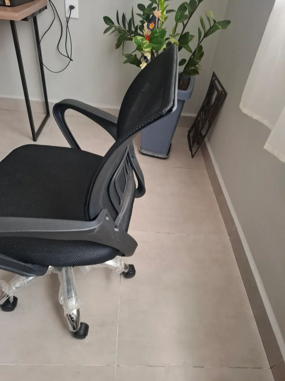 Cadeira escritório nova Ergonômica  - Foto 5
