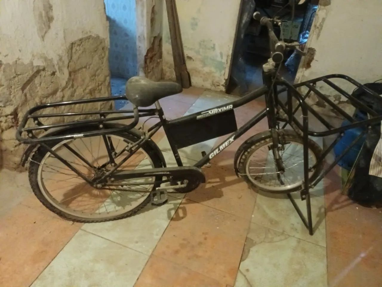 VENDO BICICLETA CARGUEIRA GILMEX MAXIMA ? NOVA, NUNCA USADA! - Foto 2