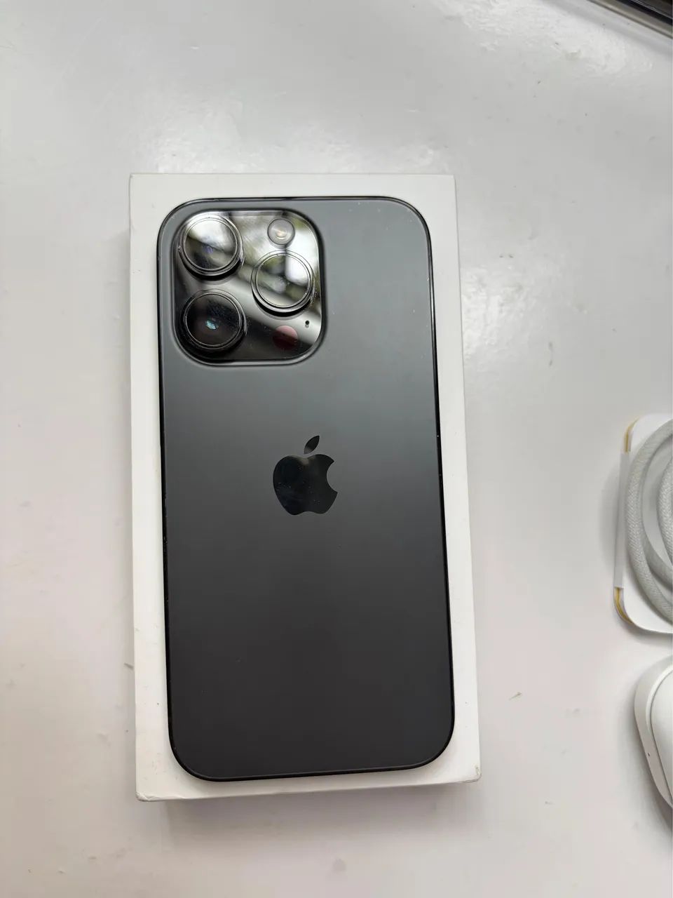 iPhone 14 pro - Foto 4