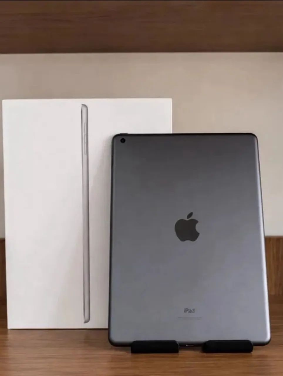 Vendo iPad 9ª geração com 64GB de armazenamento .