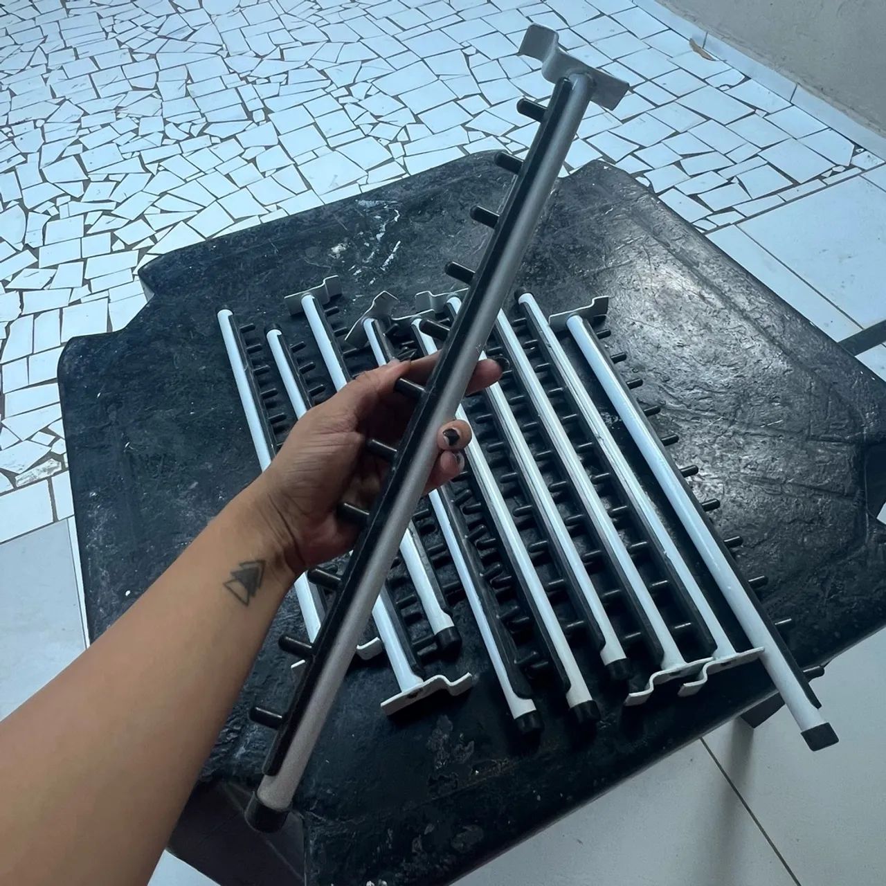 10 cabides/ suporte de parede  - Foto 3