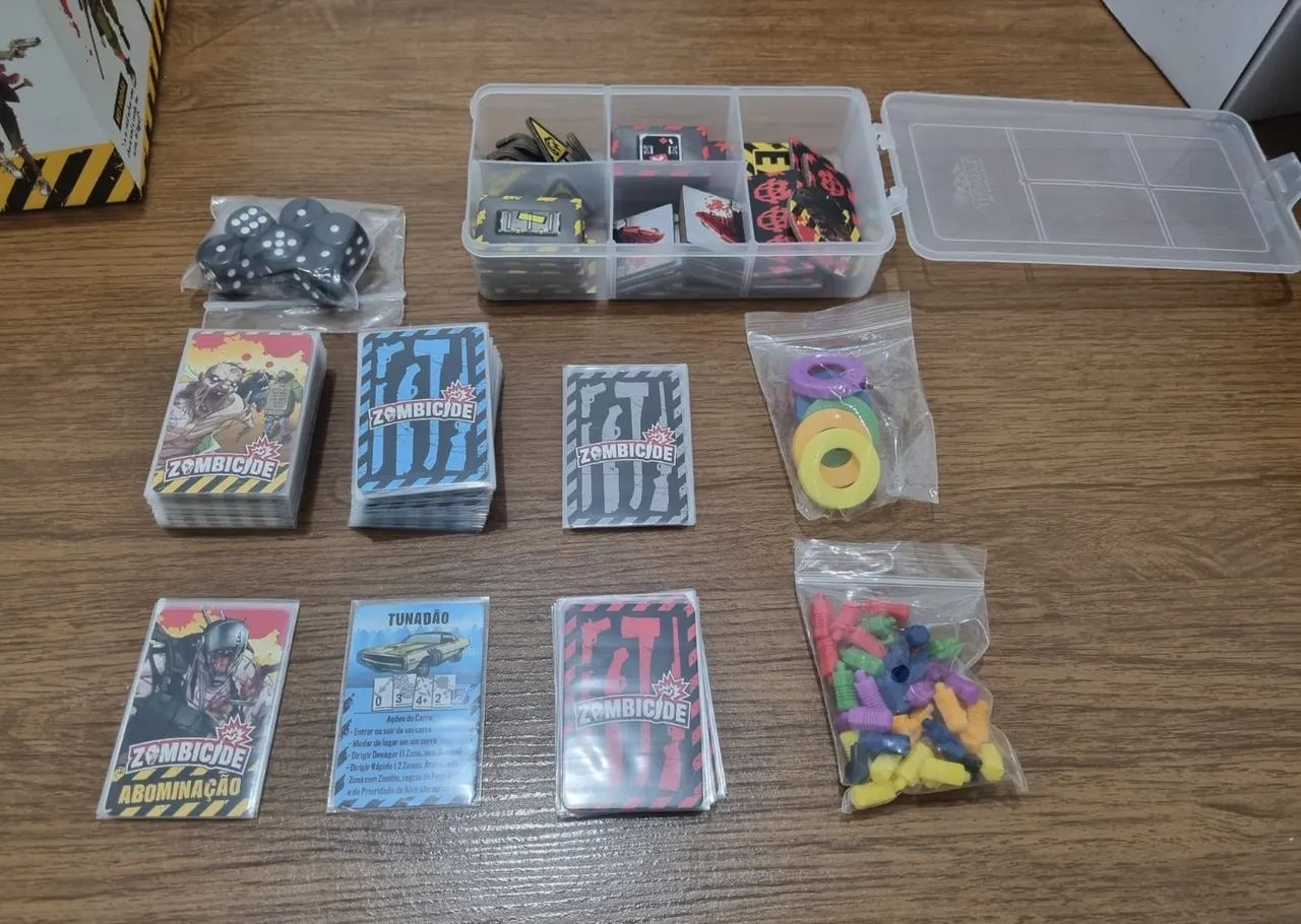 Combo Zombicide 2e + livro de RPG  - Foto 4