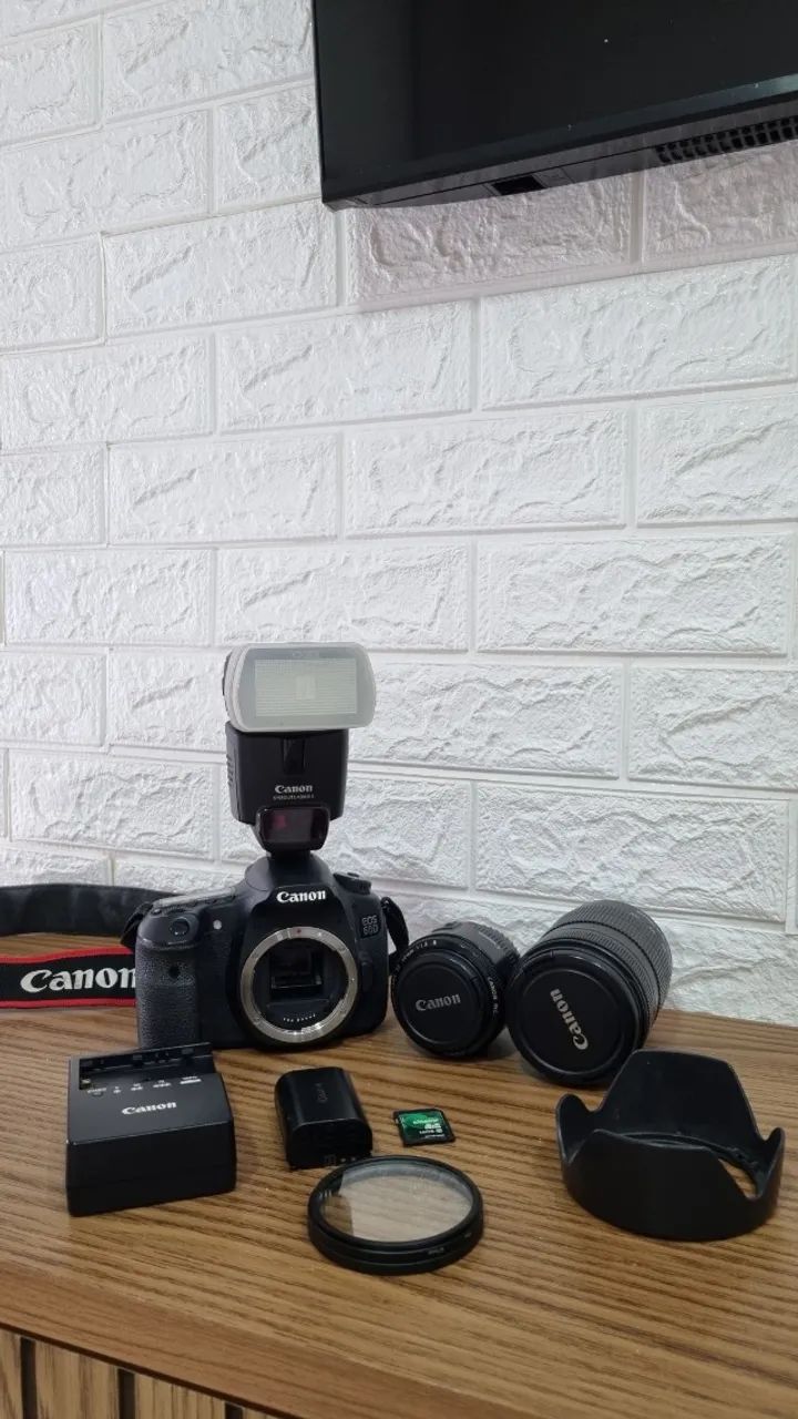 Kit Profissional Canon 60D + Lente 50mm + 18-135mm + Flash 430EX II ...